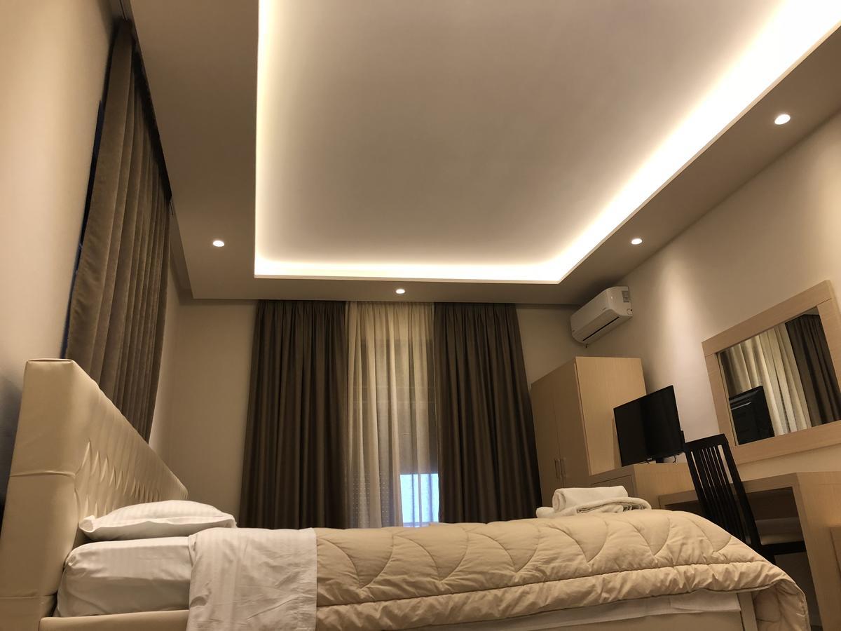 Hotel Lungomare Avlonya Dış mekan fotoğraf